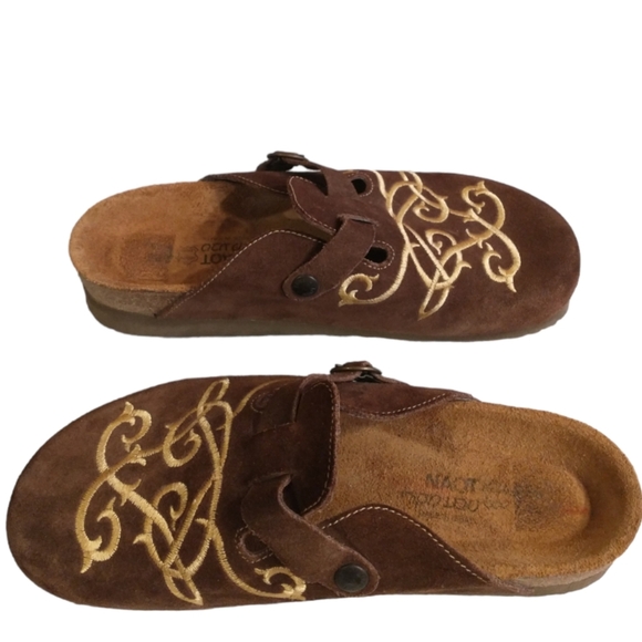 Naots Scandinavian Collection Embroidered Suede Leather Clog Sz 8 - Picture 4 of 9